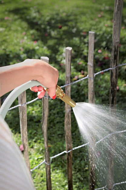 Messing-Gartenspritze im Set